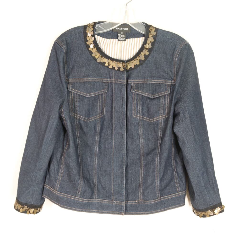 Focus 2000 Denim Jacket Women 12 Faded Blue Denim Lined Metal Collar Cuff